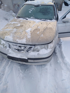 Saab 9-5 (3 фото из 4)