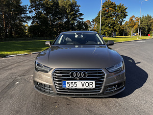 Audi A7 (6 фото из 15)