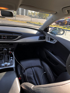 Audi A7 (11 фото из 15)