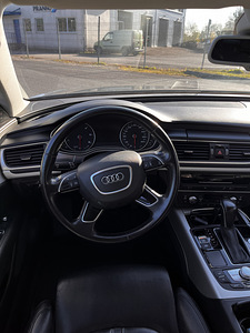 Audi A7 (12 фото из 15)