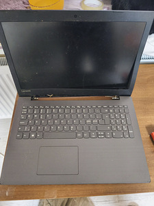 Lenovo ideapad 3310 i3 4g RAM (1 foto / 2)