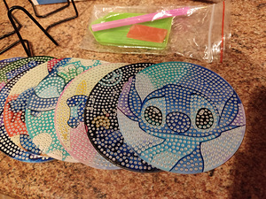 Stitch teemantmaalimise komplekt- tassi alused 8tk (3 foto / 4)