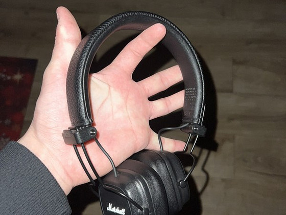 Наушники Marshall Major IV