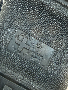 DR.MARTENS saapad (6 foto / 6)