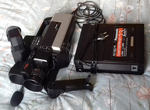 Panasonic Videokaamera WVP-100E (2 foto / 5)