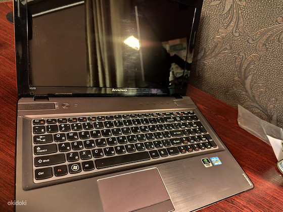 Ноутбук Lenovo ideapad Y570