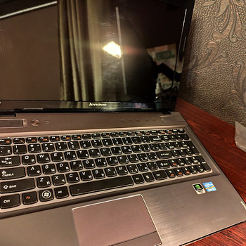 Ноутбук Lenovo ideapad Y570