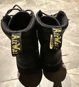 Ботинки Dr Martens размер 41 (2 фото из 2)