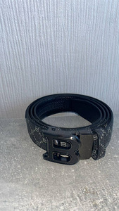 Burberry (1 фото из 1)