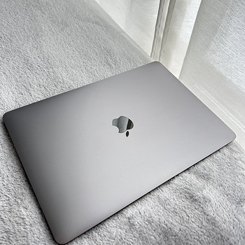MacBook Air 13” M1 (2020), 8 ГБ / 512 ГБ