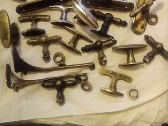 Продаю эхо старины оконные ручки