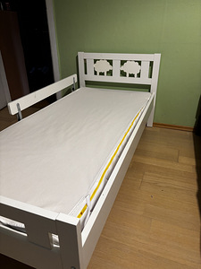 Кровать детская (3 фото из 7)