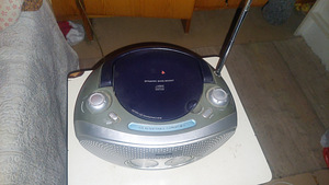 Радио CD-плеер Philips (2 фото из 5)