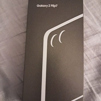 GALAXY Z FLIP 7