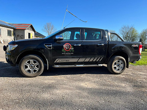 Ford Ranger Limited (2 foto / 8)