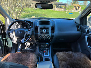 Ford Ranger Limited (6 foto / 8)
