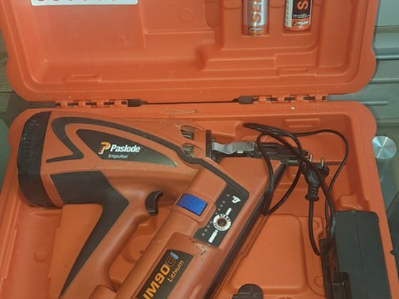 Paslode IM90Ci Lithium