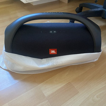 JBL BOOMBOX