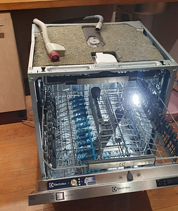 Electrolux AEG Zanussi nõudepesumasina varuosad LED (1 foto / 3)