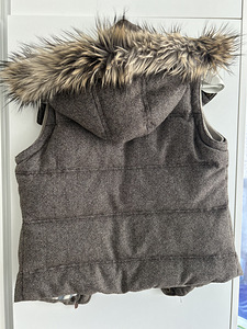 Жилетка (3 фото из 3)