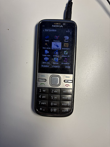 Nokia C5-00 работает (1 фото из 6)
