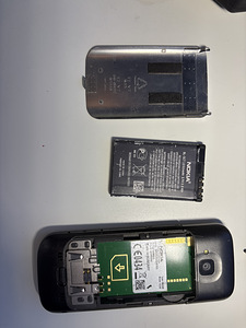 Nokia C5-00 работает (6 фото из 6)