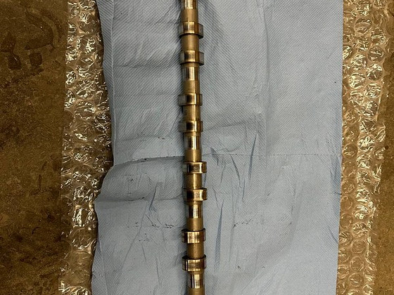 Впускной-выпускной распредвал N57