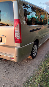 Peugeot Expert (6 фото из 8)