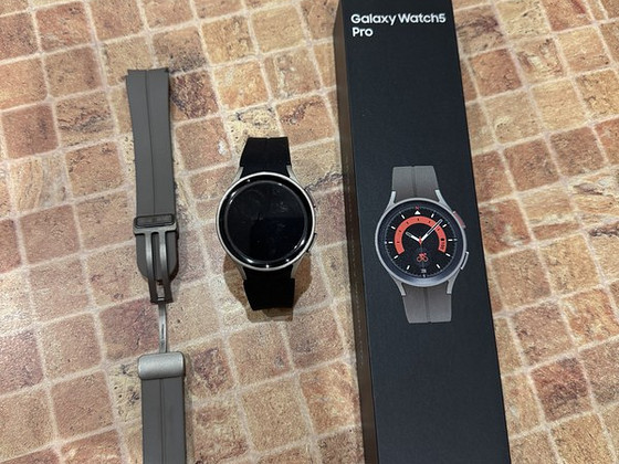 Samsung watch 5 pro