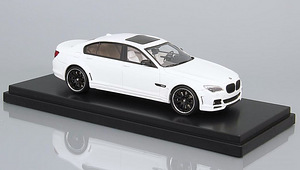 BMW 7-series F01 Tuning Lumma CLR750 1:43 (2 фото из 4)