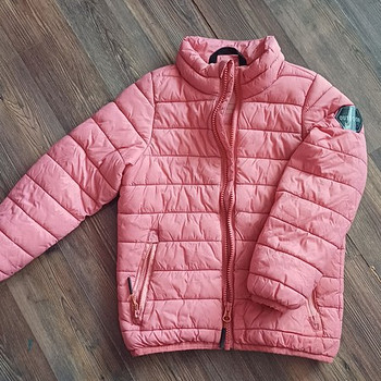 Продам куртку на девочку весна/осень Outdoor.