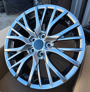 R18 veljed 5x114.3 18x8 ET: 40 60.1 Toyota Lexus (5 foto / 5)