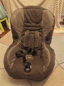 Детское автокресло MAXI COSI (1 фото из 4)