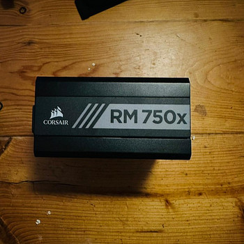 Блок питания (PSU) Corsair RM 750X 750 Ватт