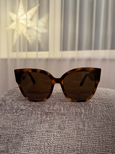 Gucci оригинальные большие солнцезащитные очки (1 фото из 6)