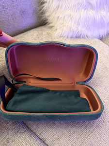 Gucci оригинальные большие солнцезащитные очки (4 фото из 6)