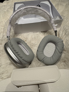 AirPods Max, replica (4 foto / 5)