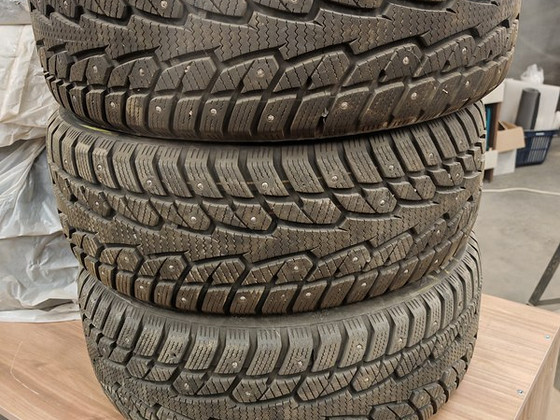 Зимние шины Hifly 225/45/r17 9mm