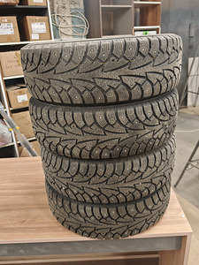 Зимние шины Hankook 175/65 R14 5mm (1 фото из 4)