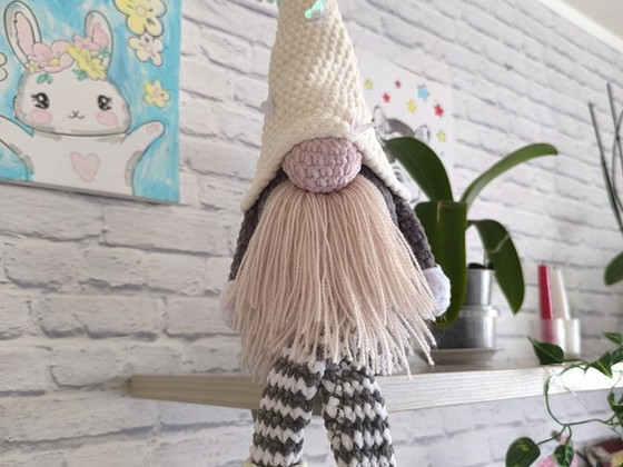 Päkapikk, täis puhast energiat.