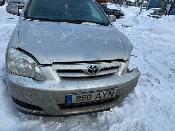 TOYOTA COROLLA 1,4 D4D 66 KWT, VARUOSAD