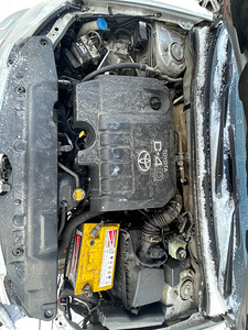 TOYOTA COROLLA 1,4 D4D 66 КВт, ЗАПЧАСТИ (8 фото из 10)