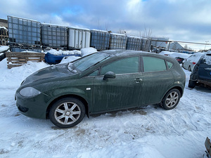 SEAT LEON 1,6 75 КВт, ЗАПЧАСТИ (3 фото из 10)