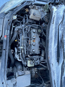 MAZDA 5 2,0 ДИЗЕЛЬ 81 КВТ, ЗАПЧАСТИ (3 фото из 10)