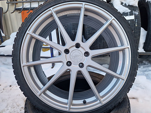 R20 Audi VW MB BMW Seat Skoda 5x112 rehvidega (1 фото из 10)