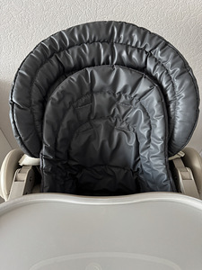 Стульчик для кормления Chicco (3 фото из 7)