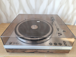 Philips 212 Electronic (1 foto / 4)