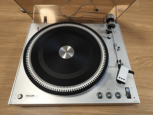 Philips 212 Electronic (4 foto / 4)