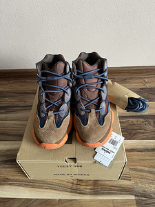 Adidas yeezy 500 (4 foto / 4)