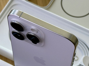 Apple iPhone 16 Pro Max White 256GB uueväärne! Aku 94% (4 foto / 8)